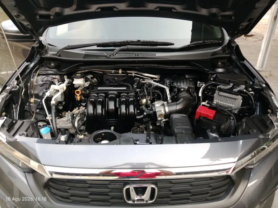 Foto Mobil Bekas Mesin Honda WR-V 1.5 E tahun 2024