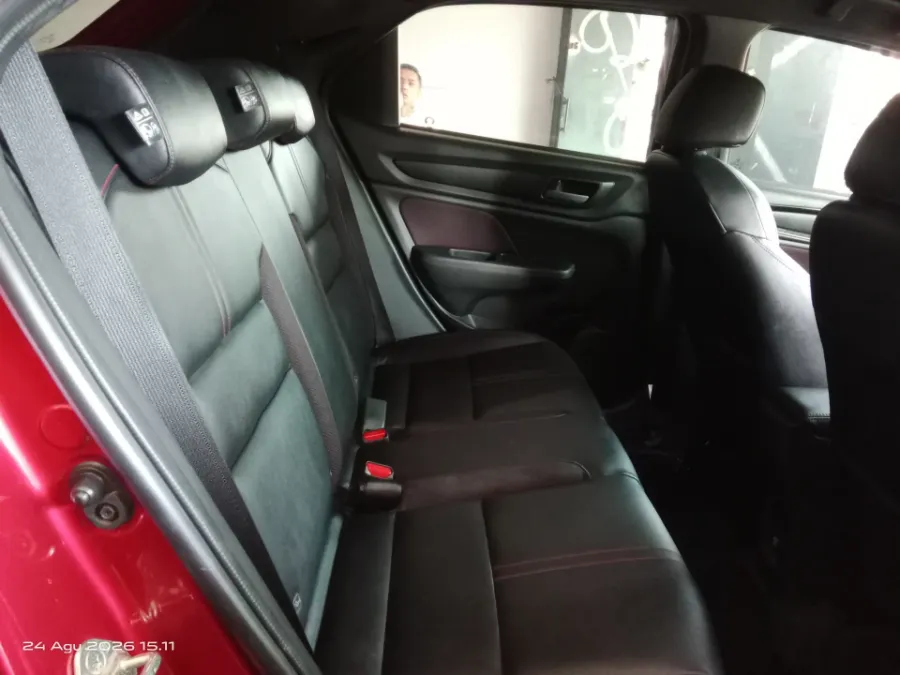 Foto Mobil Bekas Kabin Belakang Honda WR-V 1.5 RS tahun 2022