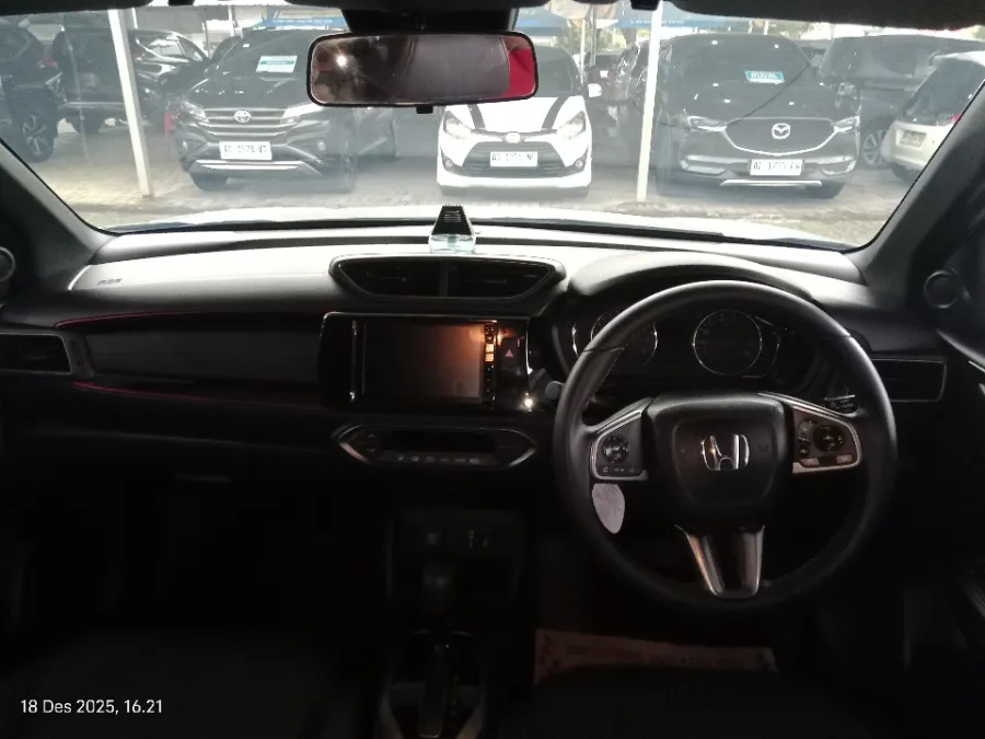 Foto Mobil Bekas Dashboard Honda WR-V 1.5 RS tahun 2023