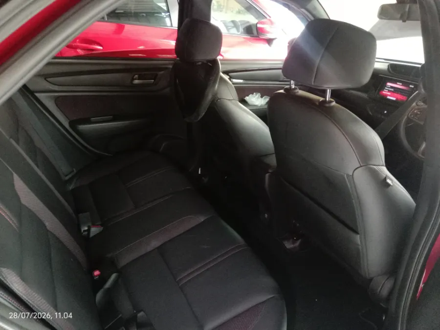 Foto Mobil Bekas Kabin Belakang Honda WR-V 1.5 RS tahun 2023