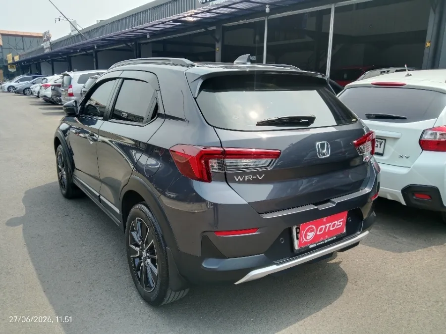 Foto Mobil Bekas Kiri Belakang Honda WR-V 1.5 RS tahun 2023