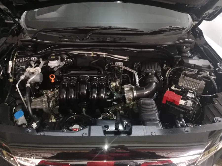 Foto Mobil Bekas Mesin Honda WR-V 1.5 RS tahun 2023