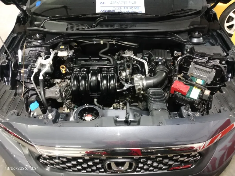 Foto Mobil Bekas Mesin Honda WR-V 1.5 RS tahun 2023