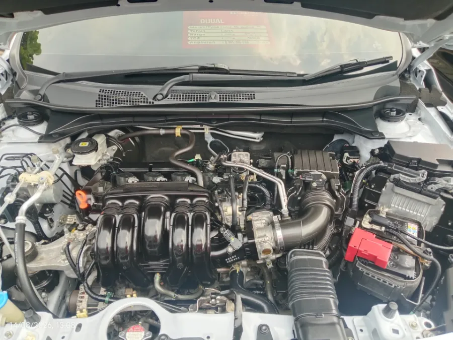 Foto Mobil Bekas Mesin Honda WR-V 1.5 RS tahun 2023