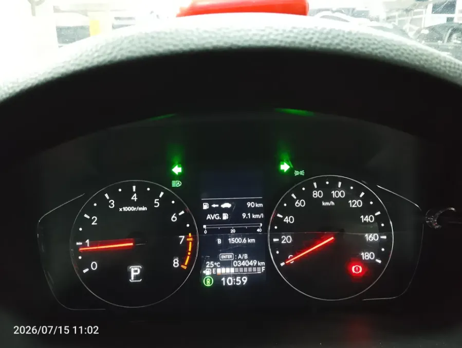 Foto Mobil Bekas Odometer Honda WR-V 1.5 RS tahun 2023