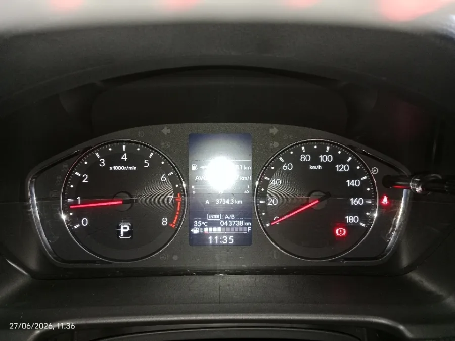 Foto Mobil Bekas Odometer Honda WR-V 1.5 RS tahun 2023
