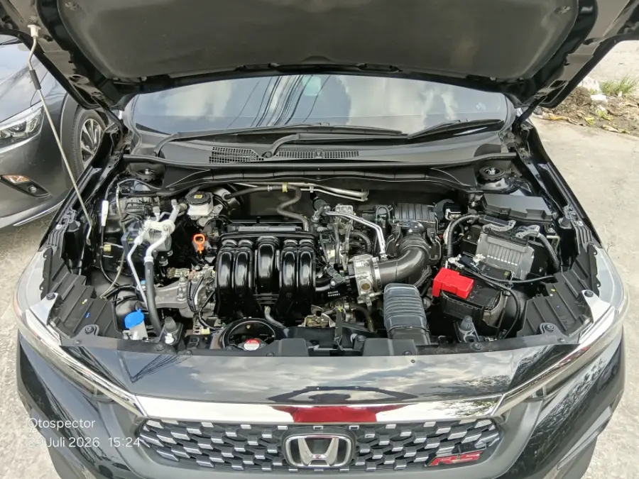 Foto Mobil Bekas Mesin Honda WR-V 1.5 RS tahun 2024
