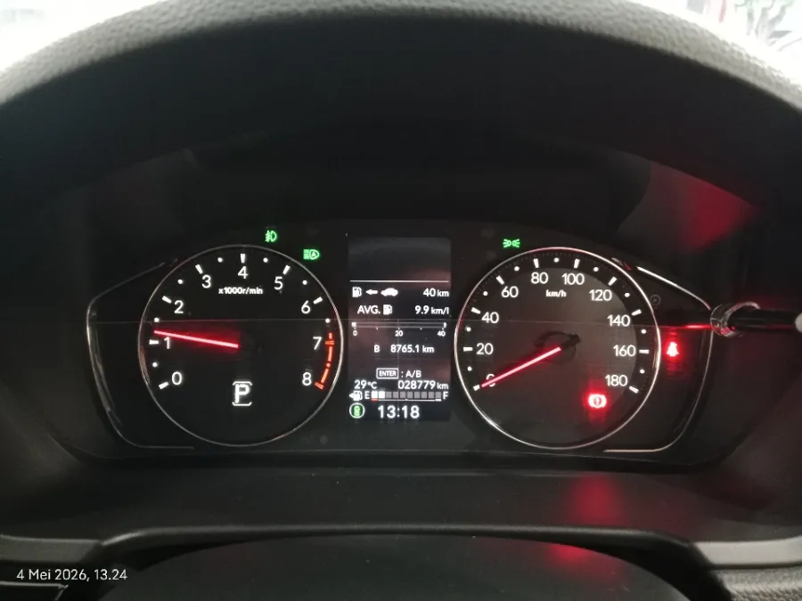 Foto Mobil Bekas Odometer Honda WR-V 1.5 RS tahun 2024