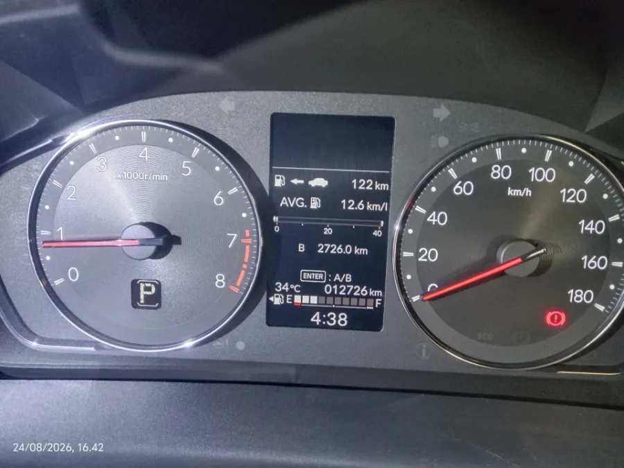 Foto Mobil Bekas Odometer Honda WR-V 1.5 RS tahun 2024