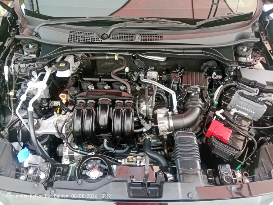 Foto Mobil Bekas Mesin Honda WR-V 1.5 RS tahun 2025