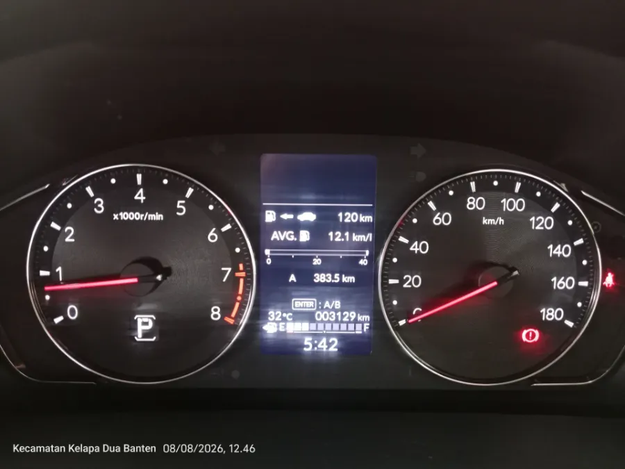 Foto Mobil Bekas Odometer Honda WR-V 1.5 RS tahun 2025
