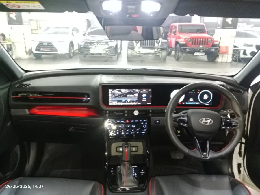 Foto Mobil Bekas Dashboard Hyundai Creta 1.5 N Line tahun 2025