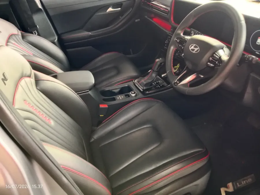 Foto Mobil Bekas Kabin Depan Hyundai Creta 1.5 N Line Turbo tahun 2025