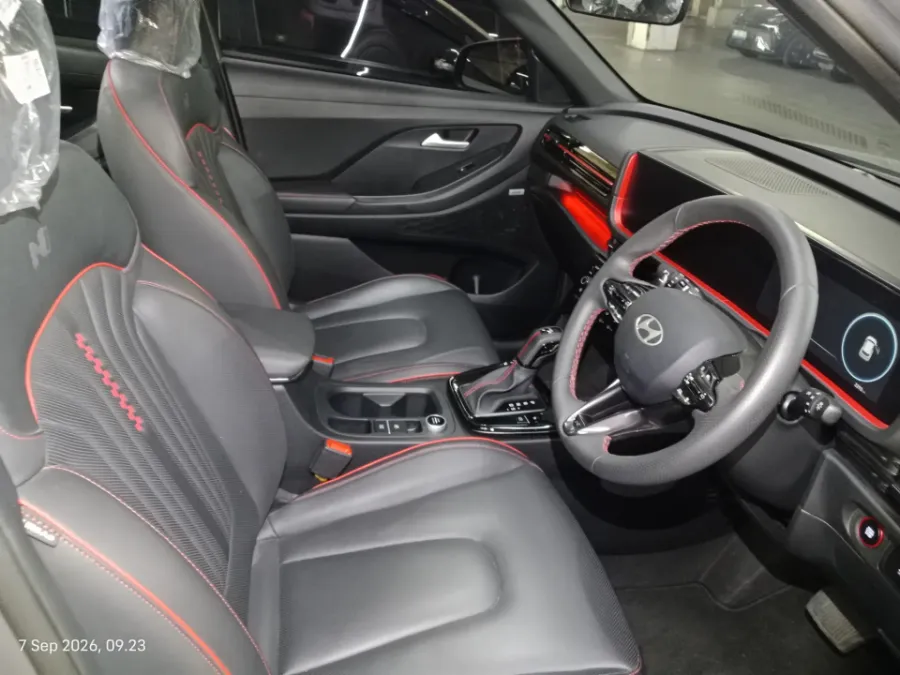 Foto Mobil Bekas Kabin Depan Hyundai Creta 1.5 N Line Turbo tahun 2025