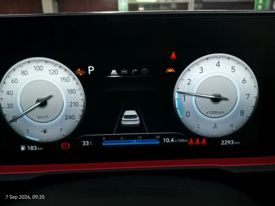 Foto Mobil Bekas Odometer Hyundai Creta 1.5 N Line Turbo tahun 2025