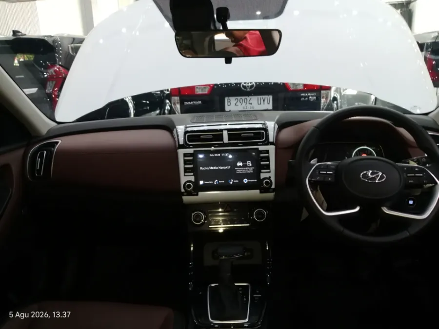 Foto Mobil Bekas Dashboard Hyundai Creta 1.5 Prime tahun 2022