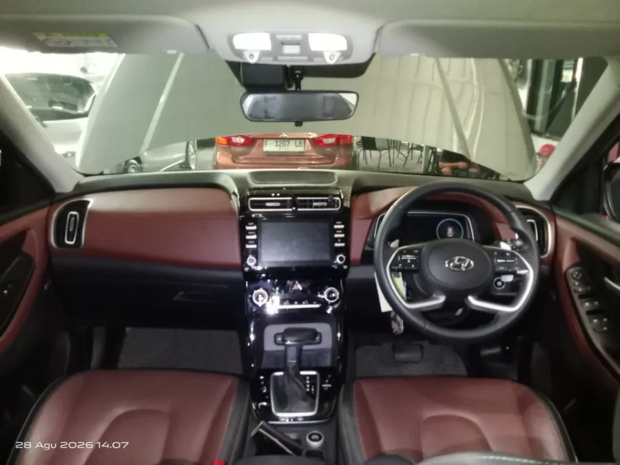 Foto Mobil Bekas Dashboard Hyundai Creta 1.5 Prime tahun 2022