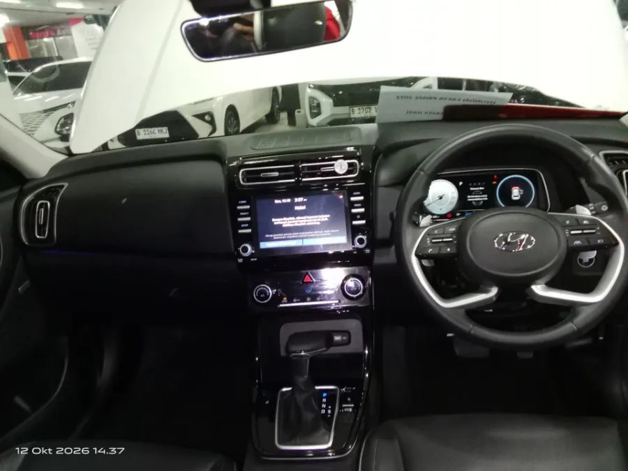 Foto Mobil Bekas Dashboard Hyundai Creta 1.5 Prime tahun 2022