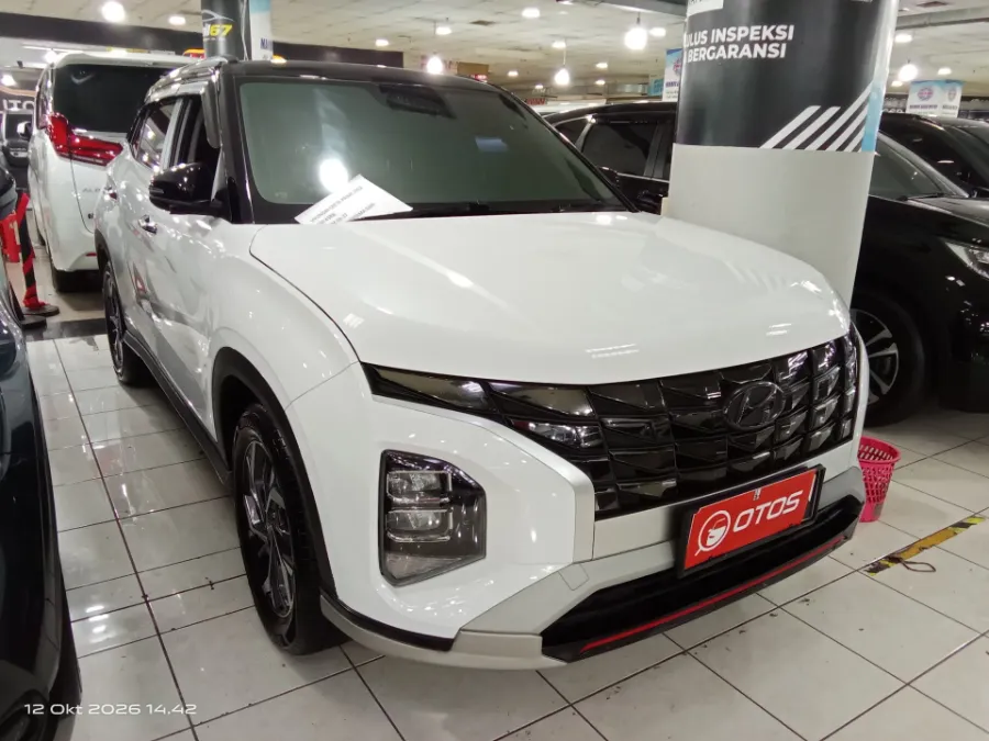 Foto Mobil Bekas Kanan Depan Hyundai Creta 1.5 Prime tahun 2022