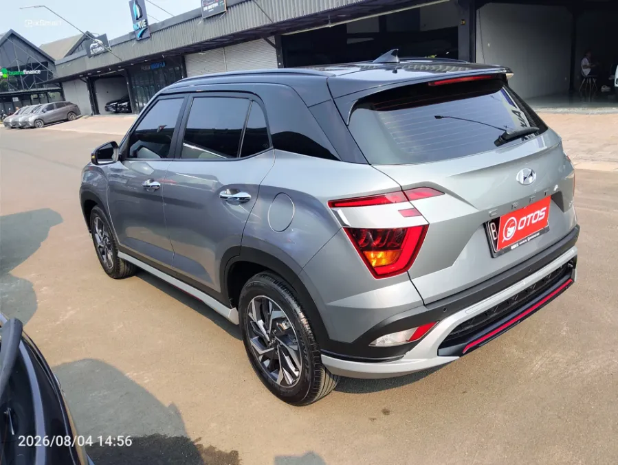 Foto Mobil Bekas Kiri Belakang Hyundai Creta 1.5 Prime tahun 2022