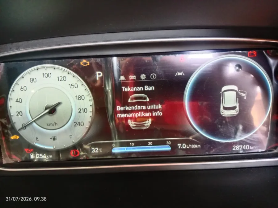 Foto Mobil Bekas Odometer Hyundai Creta 1.5 Prime tahun 2022