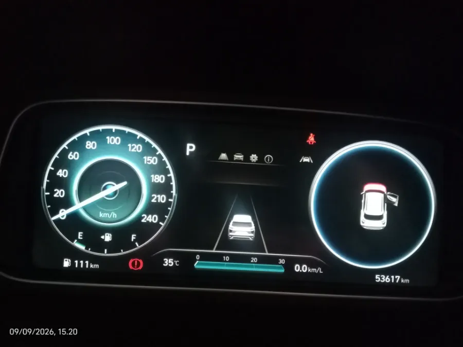 Foto Mobil Bekas Odometer Hyundai Creta 1.5 Prime tahun 2022