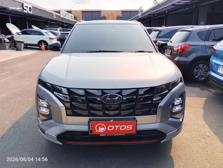 Foto Mobil Bekas Tampak Depan Hyundai Creta 1.5 Prime tahun 2022