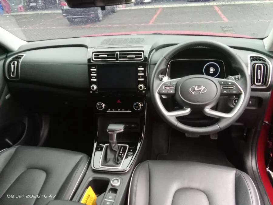Foto Mobil Bekas Dashboard Hyundai Creta 1.5 Prime tahun 2023