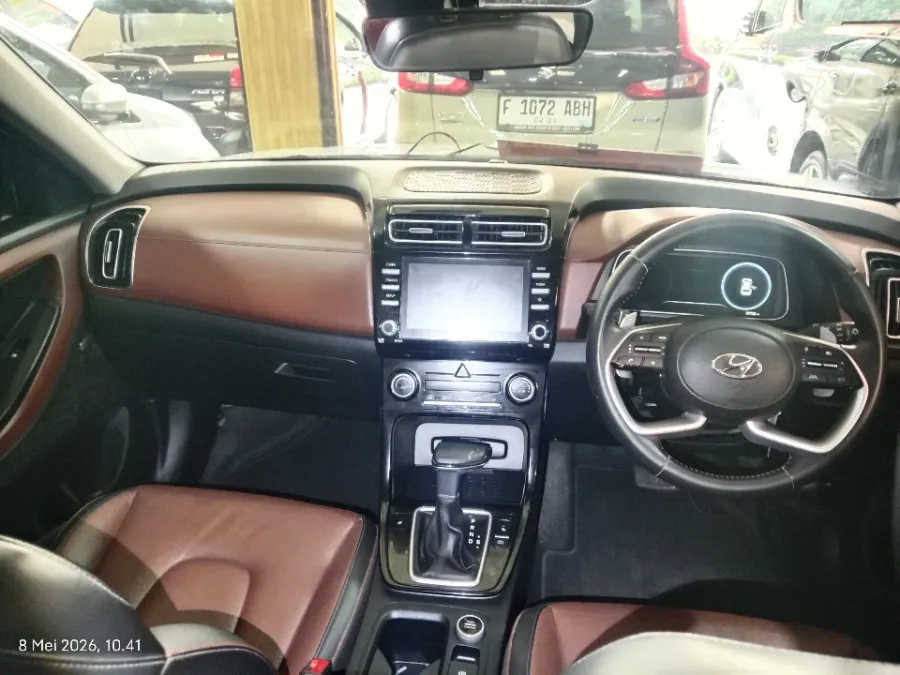 Foto Mobil Bekas Dashboard Hyundai Creta 1.5 Prime tahun 2023