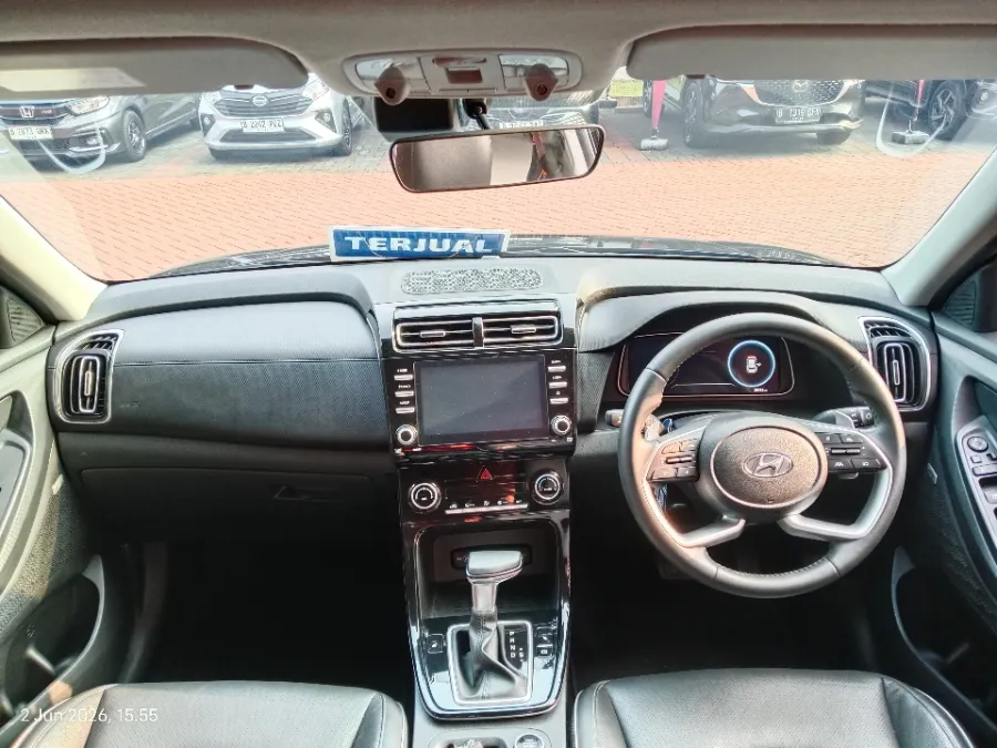 Foto Mobil Bekas Dashboard Hyundai Creta 1.5 Prime tahun 2023