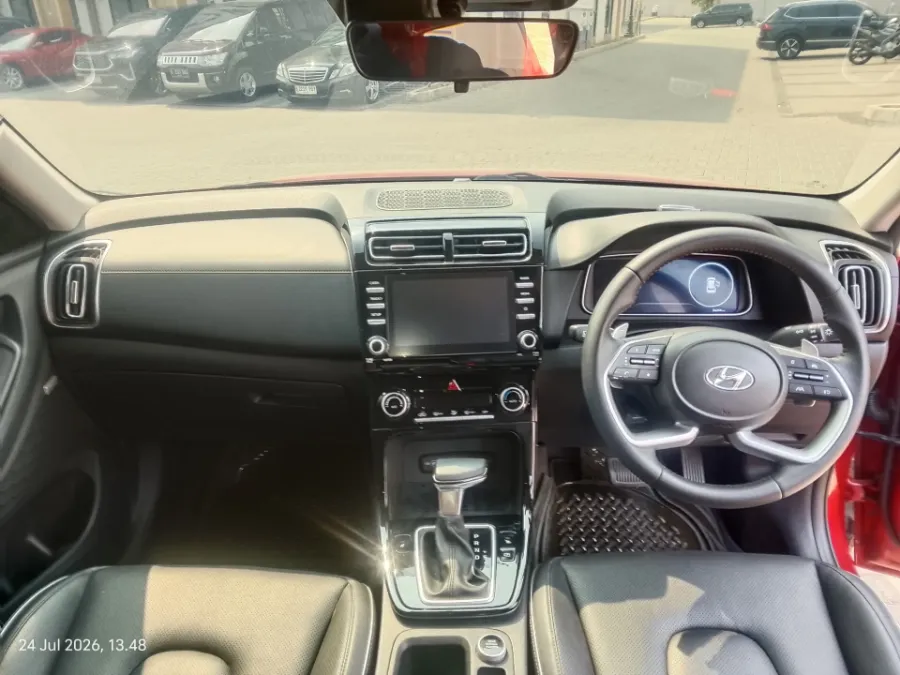 Foto Mobil Bekas Dashboard Hyundai Creta 1.5 Prime tahun 2023