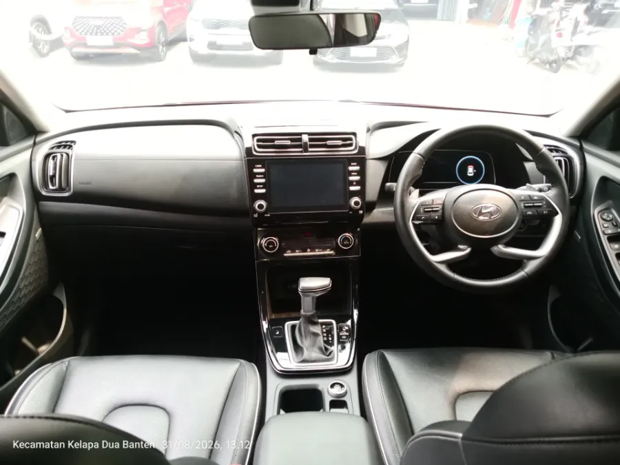 Foto Mobil Bekas Dashboard Hyundai Creta 1.5 Prime tahun 2023