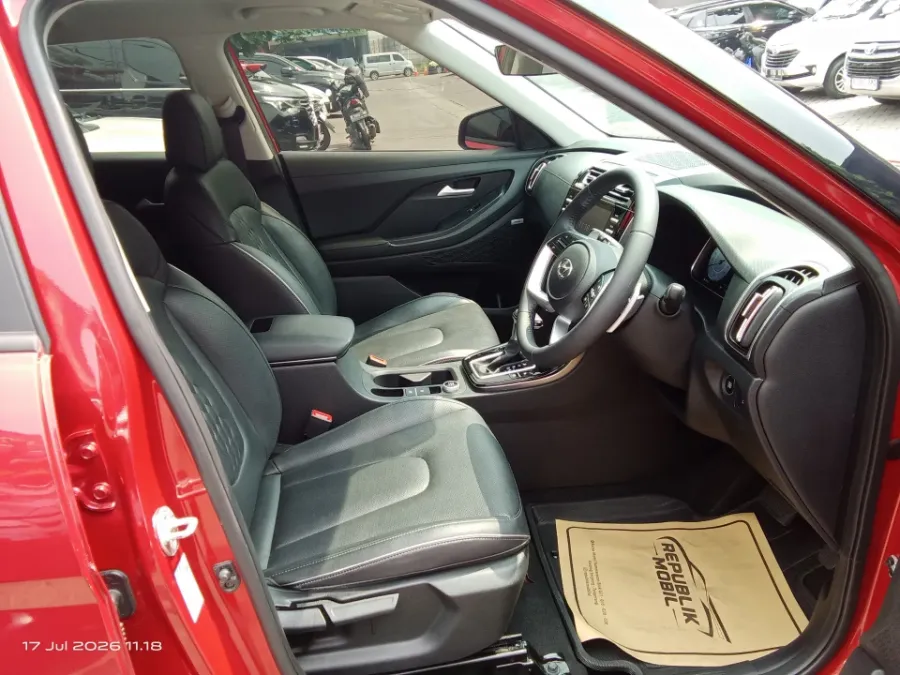 Foto Mobil Bekas Kabin Depan Hyundai Creta 1.5 Prime tahun 2023
