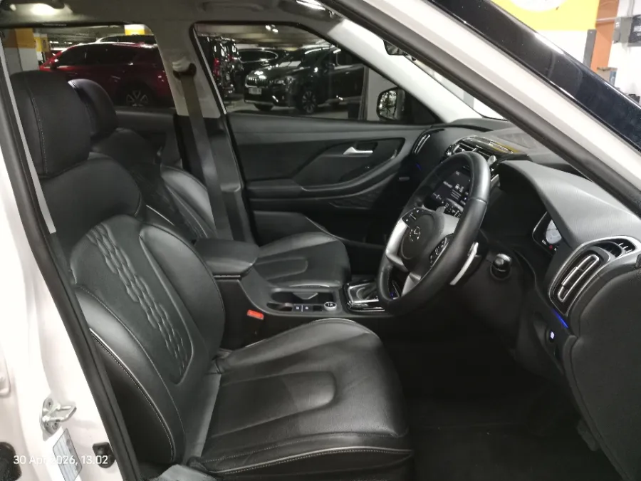 Foto Mobil Bekas Kabin Depan Hyundai Creta 1.5 Prime tahun 2023