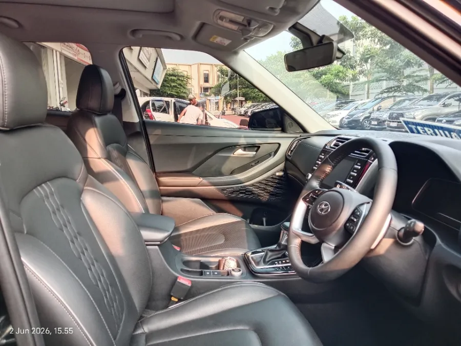 Foto Mobil Bekas Kabin Depan Hyundai Creta 1.5 Prime tahun 2023