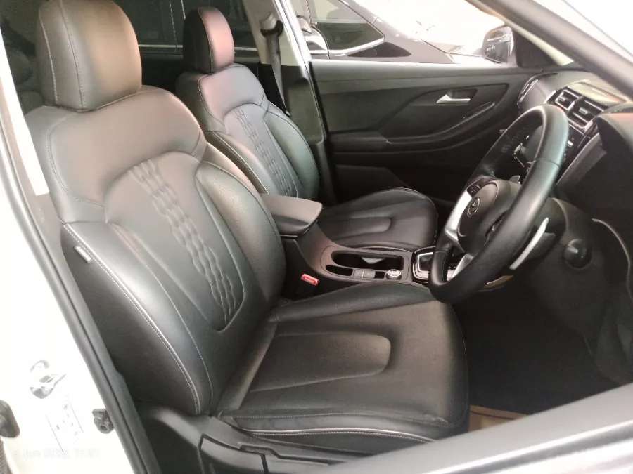 Foto Mobil Bekas Kabin Depan Hyundai Creta 1.5 Prime tahun 2023
