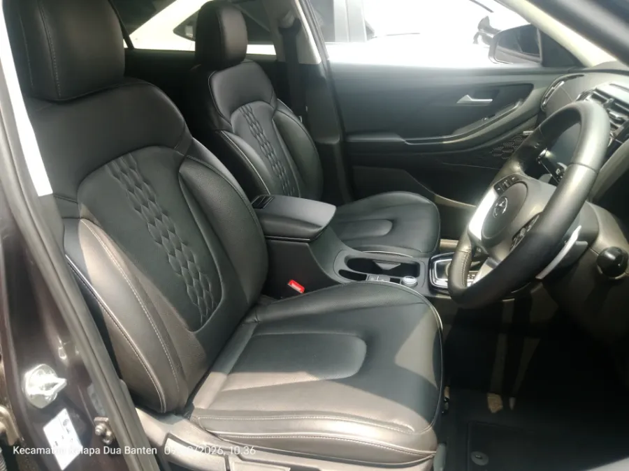Foto Mobil Bekas Kabin Depan Hyundai Creta 1.5 Prime tahun 2023