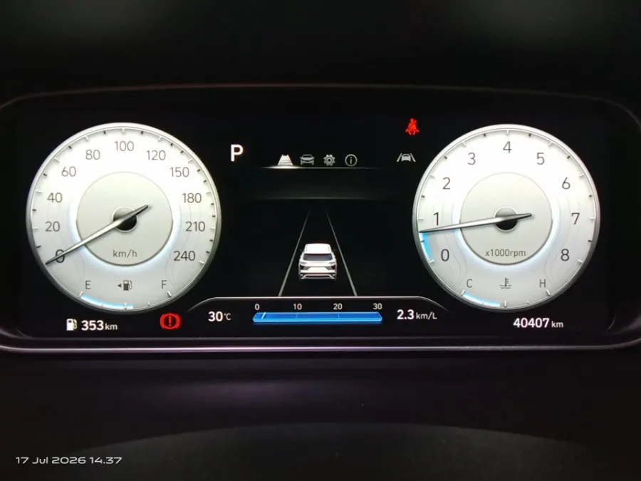 Foto Mobil Bekas Odometer Hyundai Creta 1.5 Prime tahun 2023