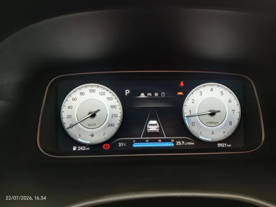 Foto Mobil Bekas Odometer Hyundai Creta 1.5 Prime tahun 2023