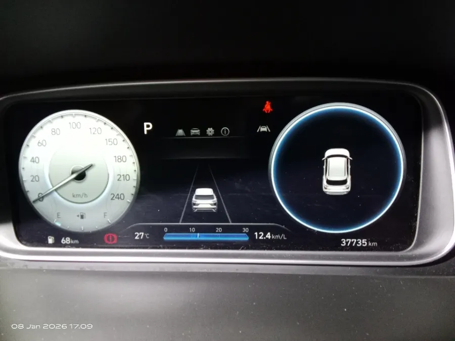 Foto Mobil Bekas Odometer Hyundai Creta 1.5 Prime tahun 2023