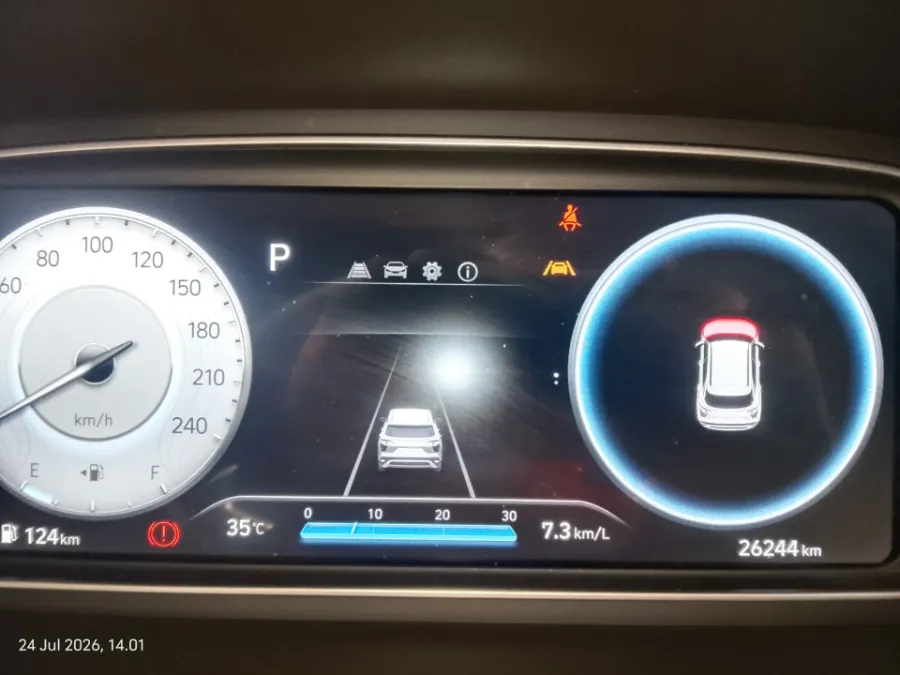 Foto Mobil Bekas Odometer Hyundai Creta 1.5 Prime tahun 2023