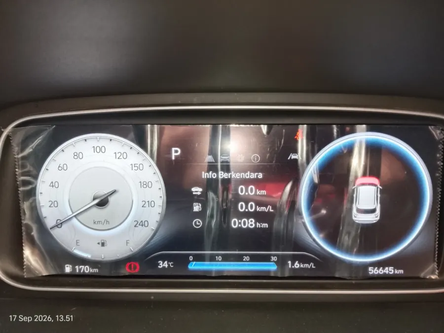 Foto Mobil Bekas Odometer Hyundai Creta 1.5 Prime tahun 2023