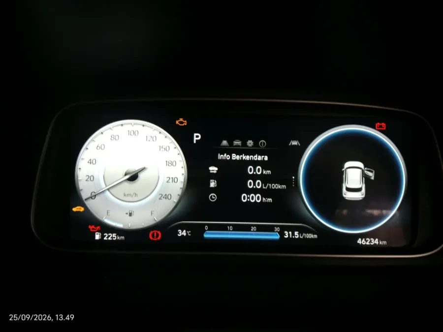 Foto Mobil Bekas Odometer Hyundai Creta 1.5 Prime tahun 2023