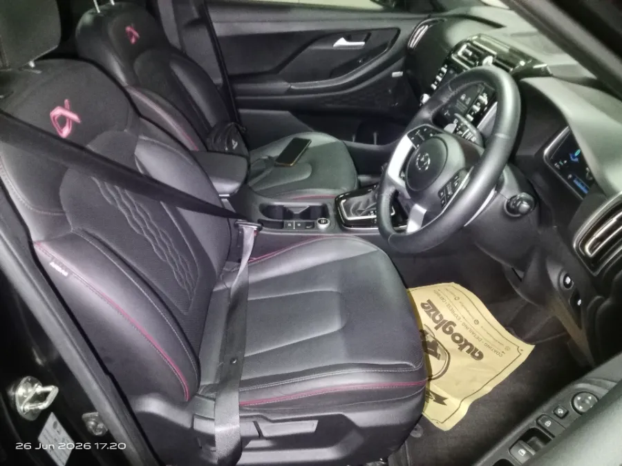 Foto Mobil Bekas Kabin Depan Hyundai Creta 1.5 Prime tahun 2024