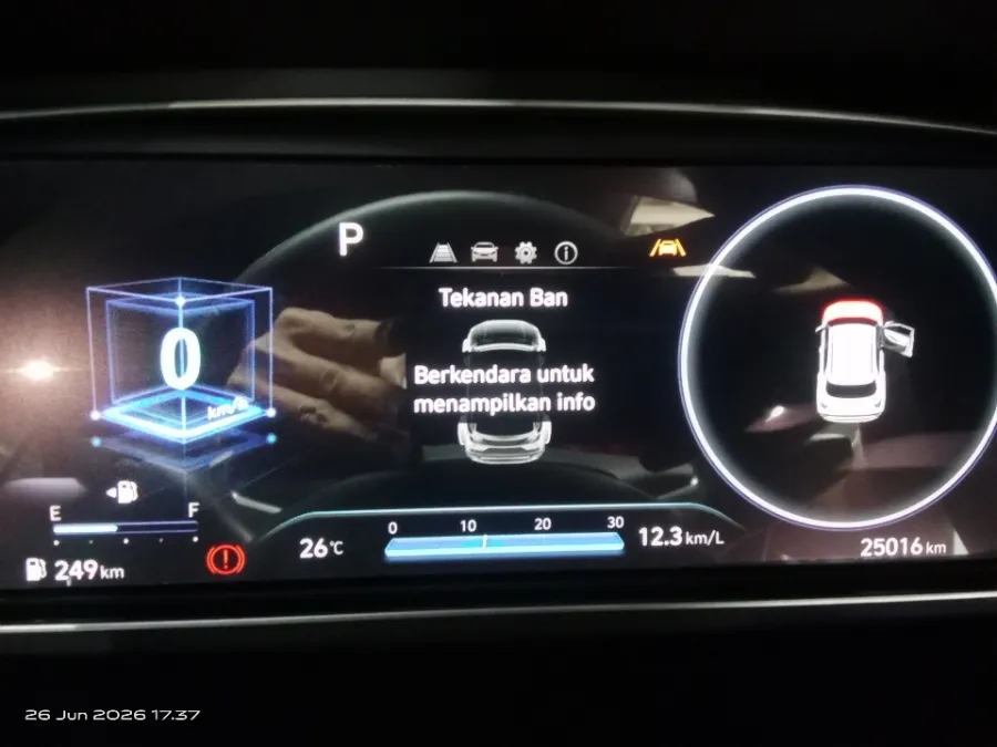 Foto Mobil Bekas Odometer Hyundai Creta 1.5 Prime tahun 2024