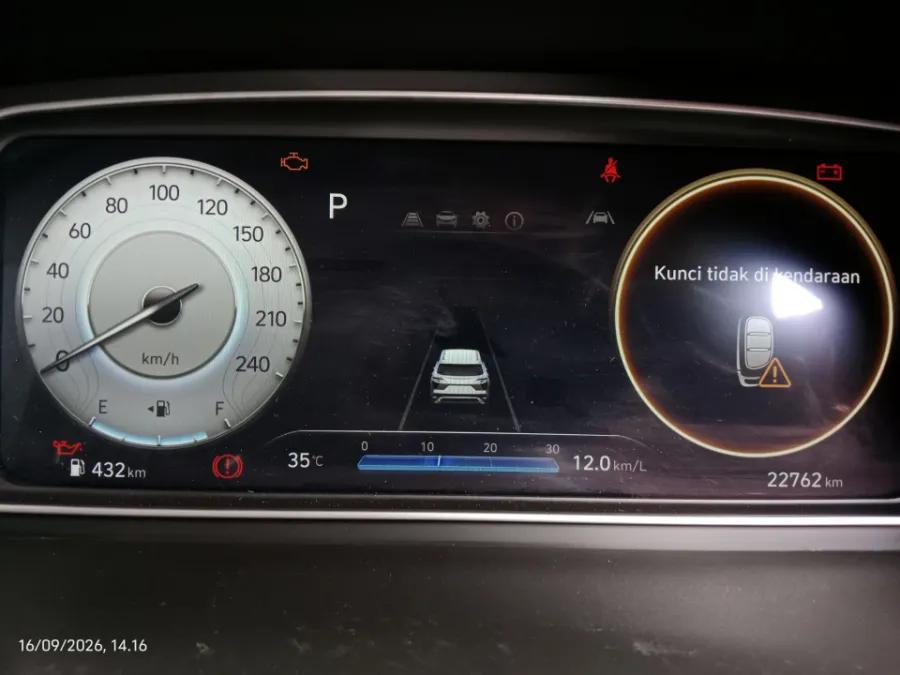 Foto Mobil Bekas Odometer Hyundai Creta 1.5 Prime tahun 2024