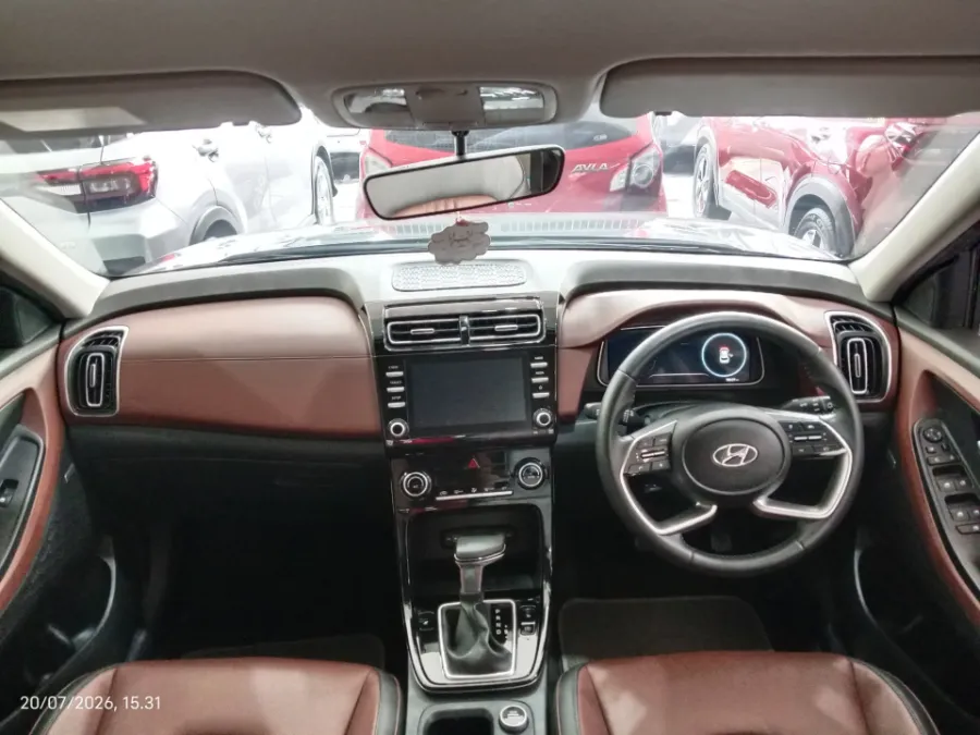 Foto Mobil Bekas Dashboard Hyundai Creta 1.5 Style tahun 2022