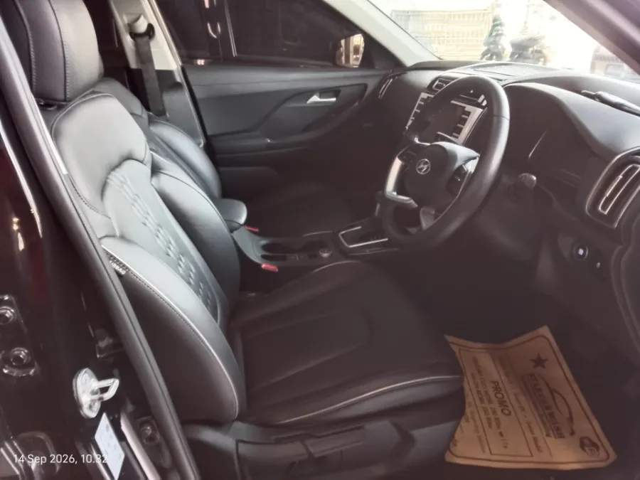 Foto Mobil Bekas Kabin Depan Hyundai Creta 1.5 Style tahun 2022