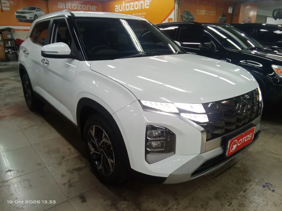 Foto Mobil Bekas Kanan Depan Hyundai Creta 1.5 Style tahun 2022