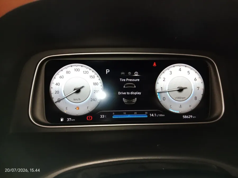 Foto Mobil Bekas Odometer Hyundai Creta 1.5 Style tahun 2022